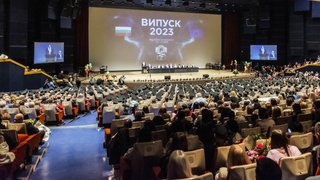 С тържествена церемония Медицински факултет- София изпрати младите лекари от Випуск 2023